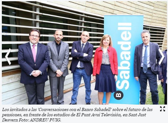 Los invitados a las "conversaciones con el Banco Sabadell" sobre el futuro de las pensiones - Foto: ANDREU PUIG